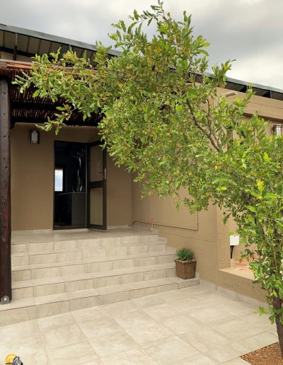 Luxury Bush Villa exterior