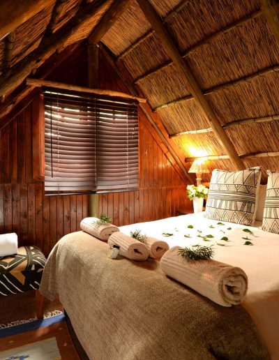 Log Cabin Bedroom