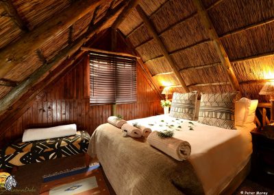 Log Cabin loft bedroom