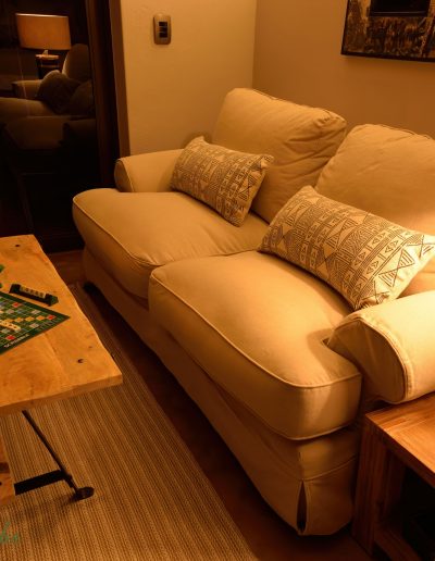 Luxury Bush Villa lounge area